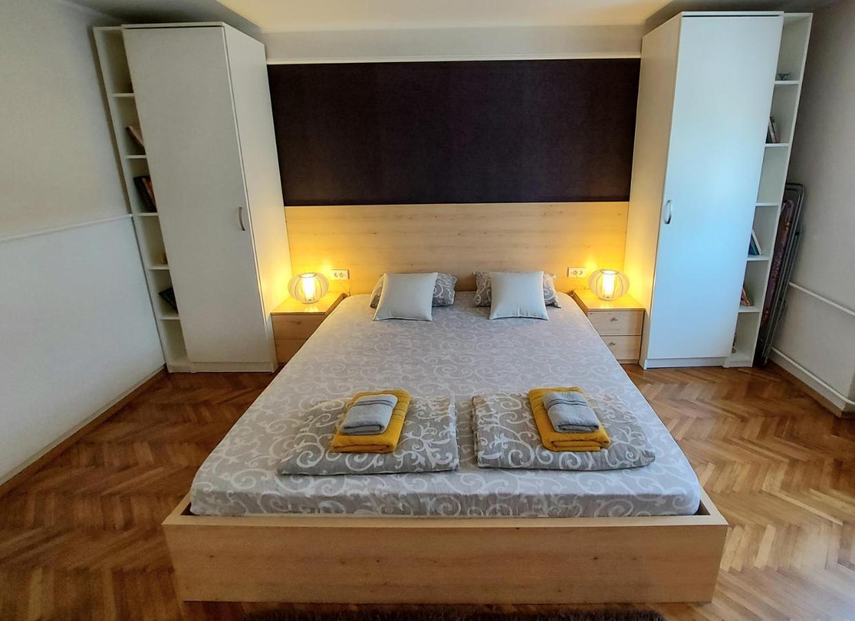 Central Apartment With Garage Novi Sad Exteriér fotografie