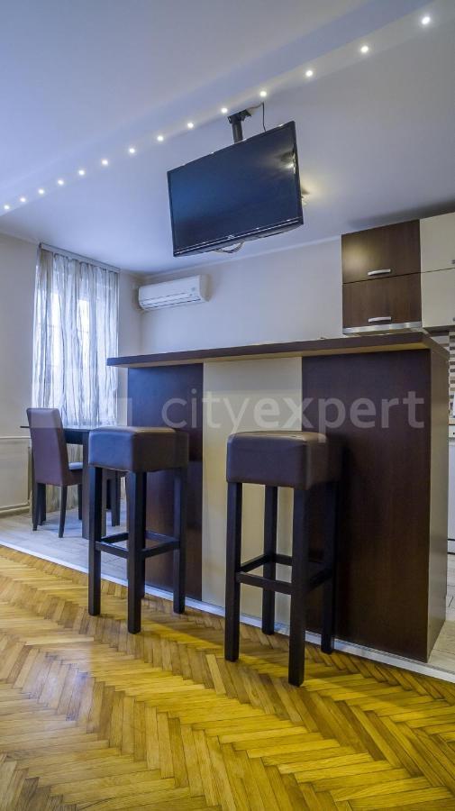 Central Apartment With Garage Novi Sad Exteriér fotografie